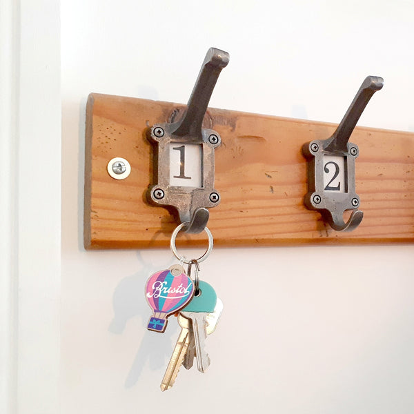 Load image into Gallery viewer, Special Edition Bristol wooden keyring
